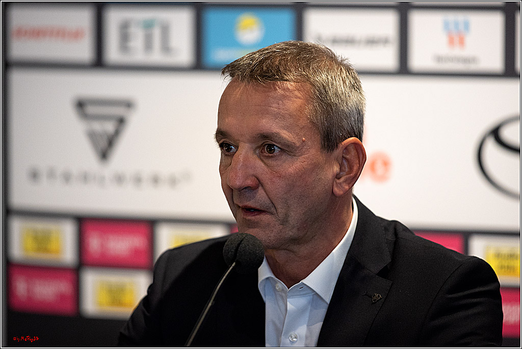 PENNY DEL;  Kölner Haie - Fischtown Pinguins; Köln, 04.10.2022